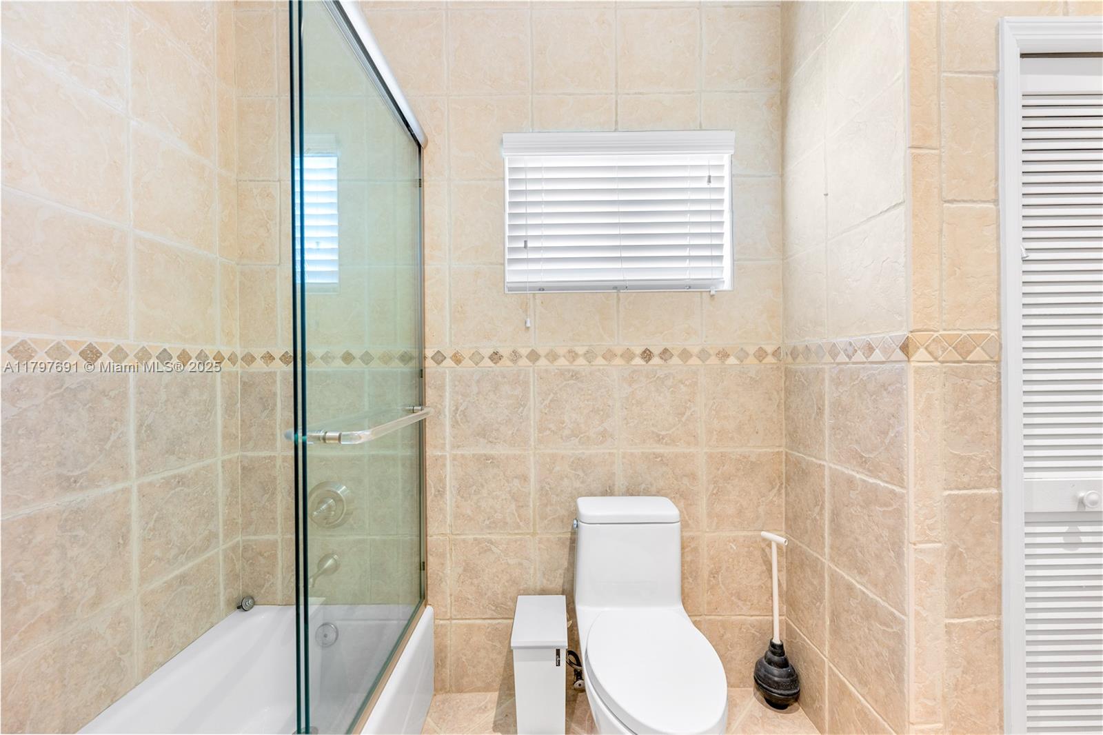 16001 SW 77th Ct, Palmetto Bay, Florida image 31