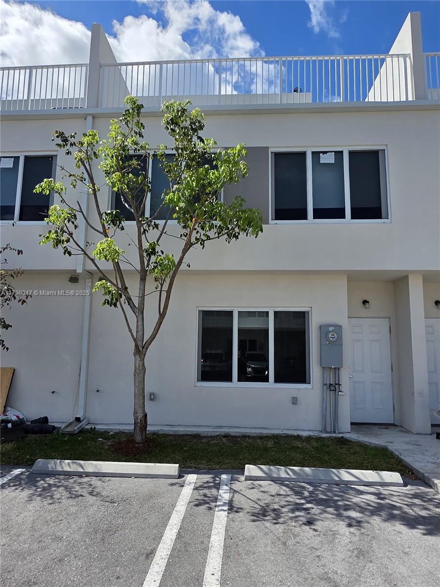 Property photo # 2