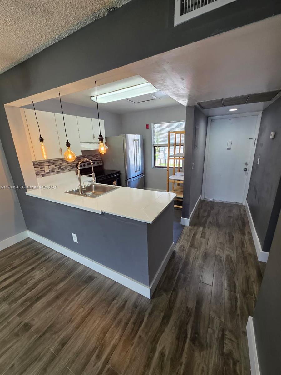 Property photo # 0