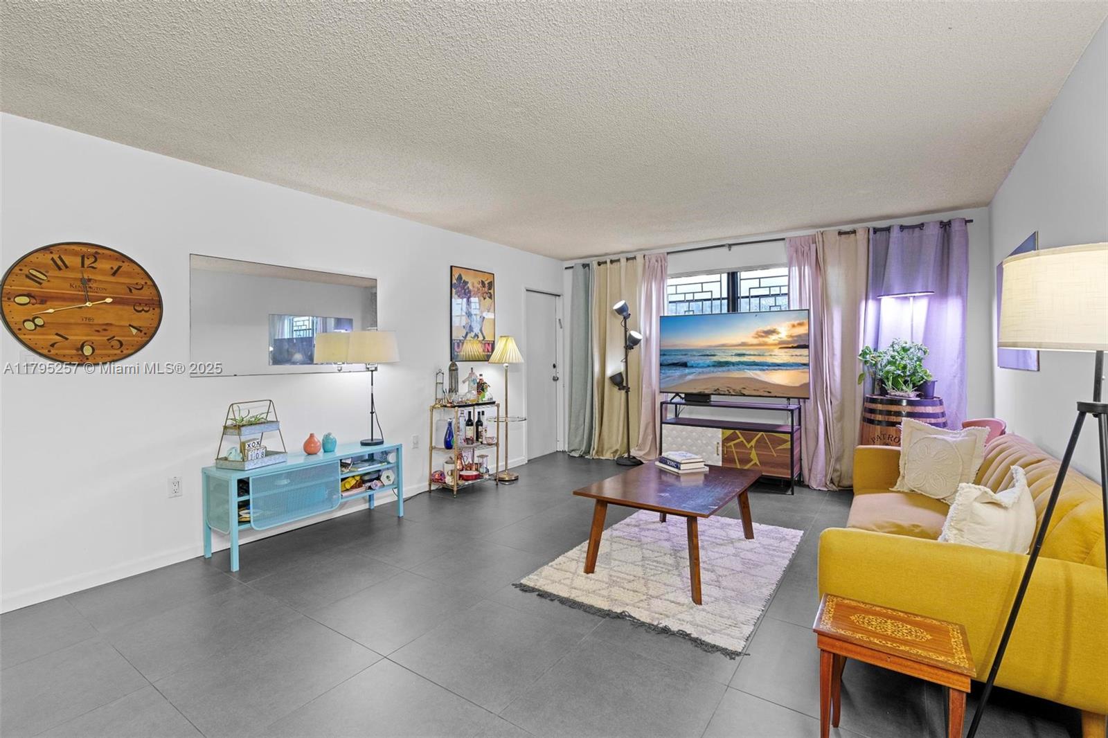 Property photo # 4