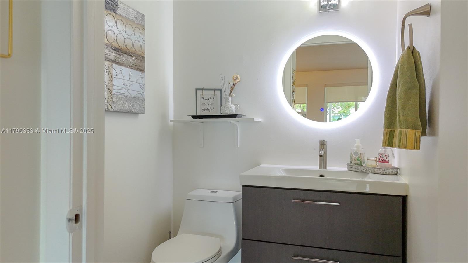 Listing Photo 22