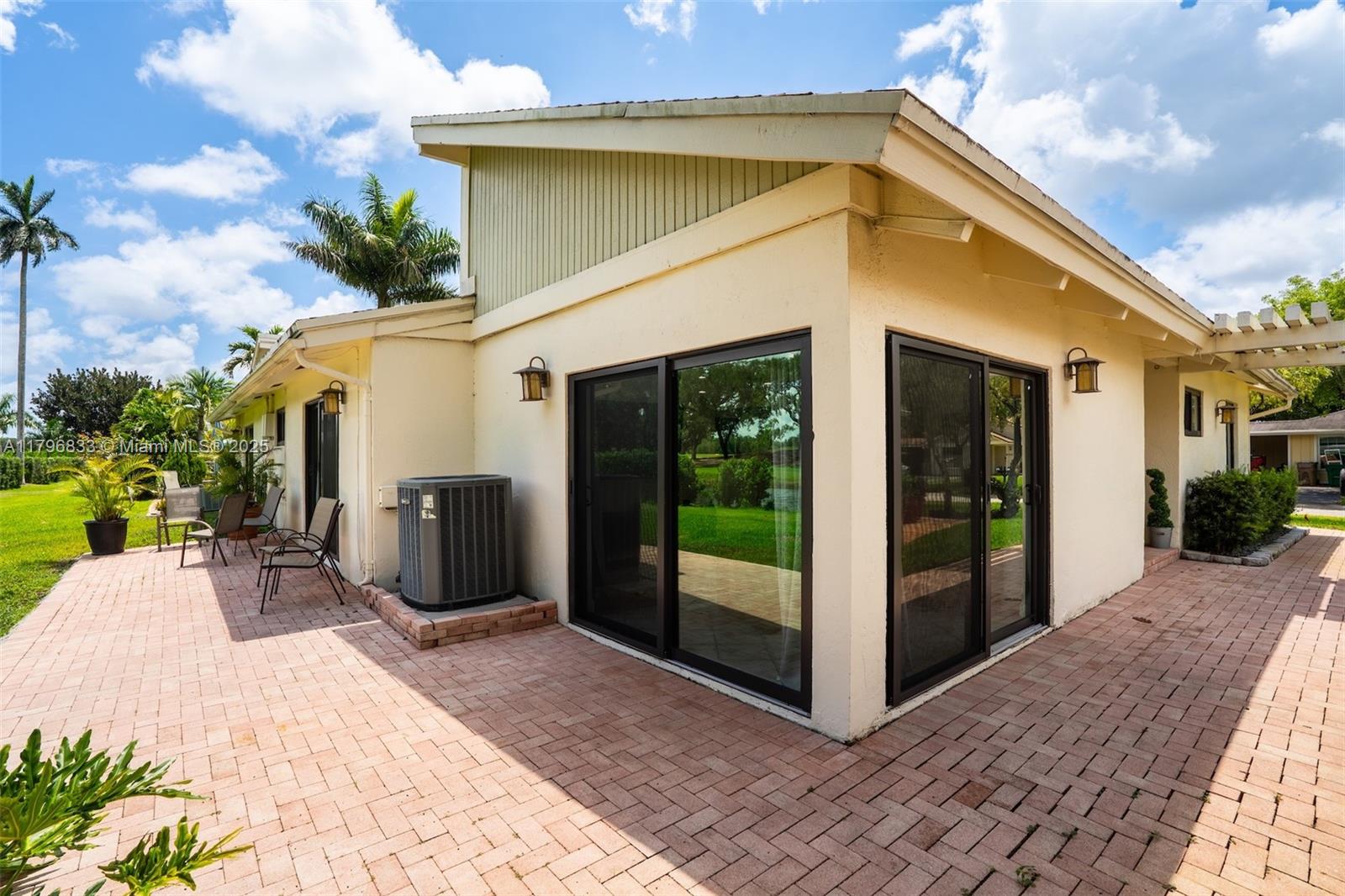 3620 E Forge Rd #16, Davie, Florida image 34