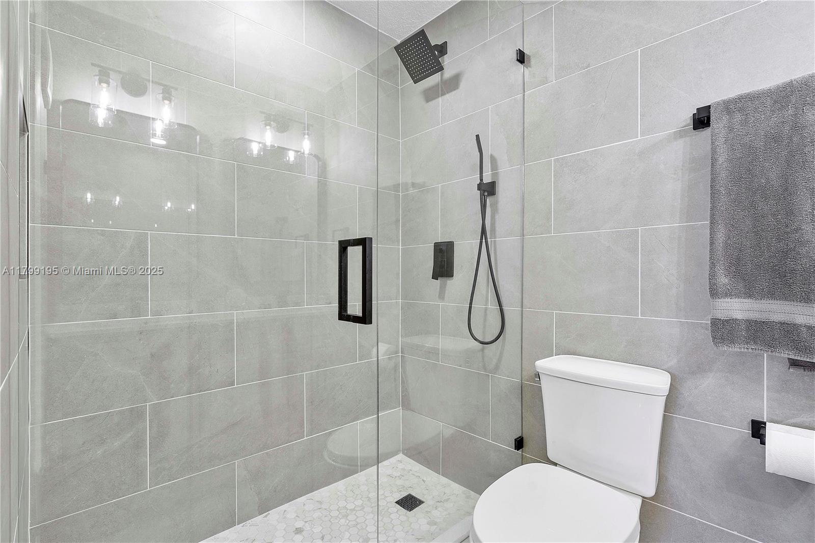 1779 NE 39th Ct #1107, Pompano Beach, Florida image 21
