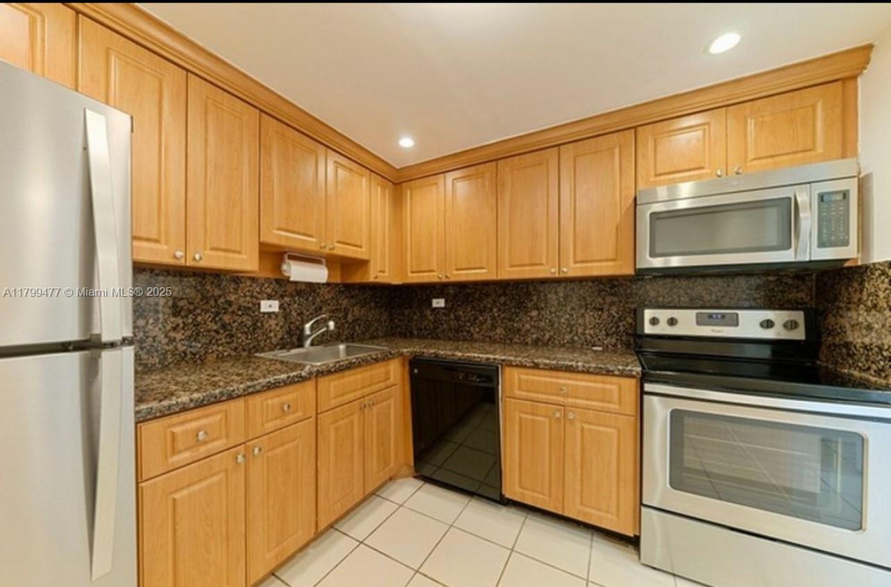 Property photo # 3