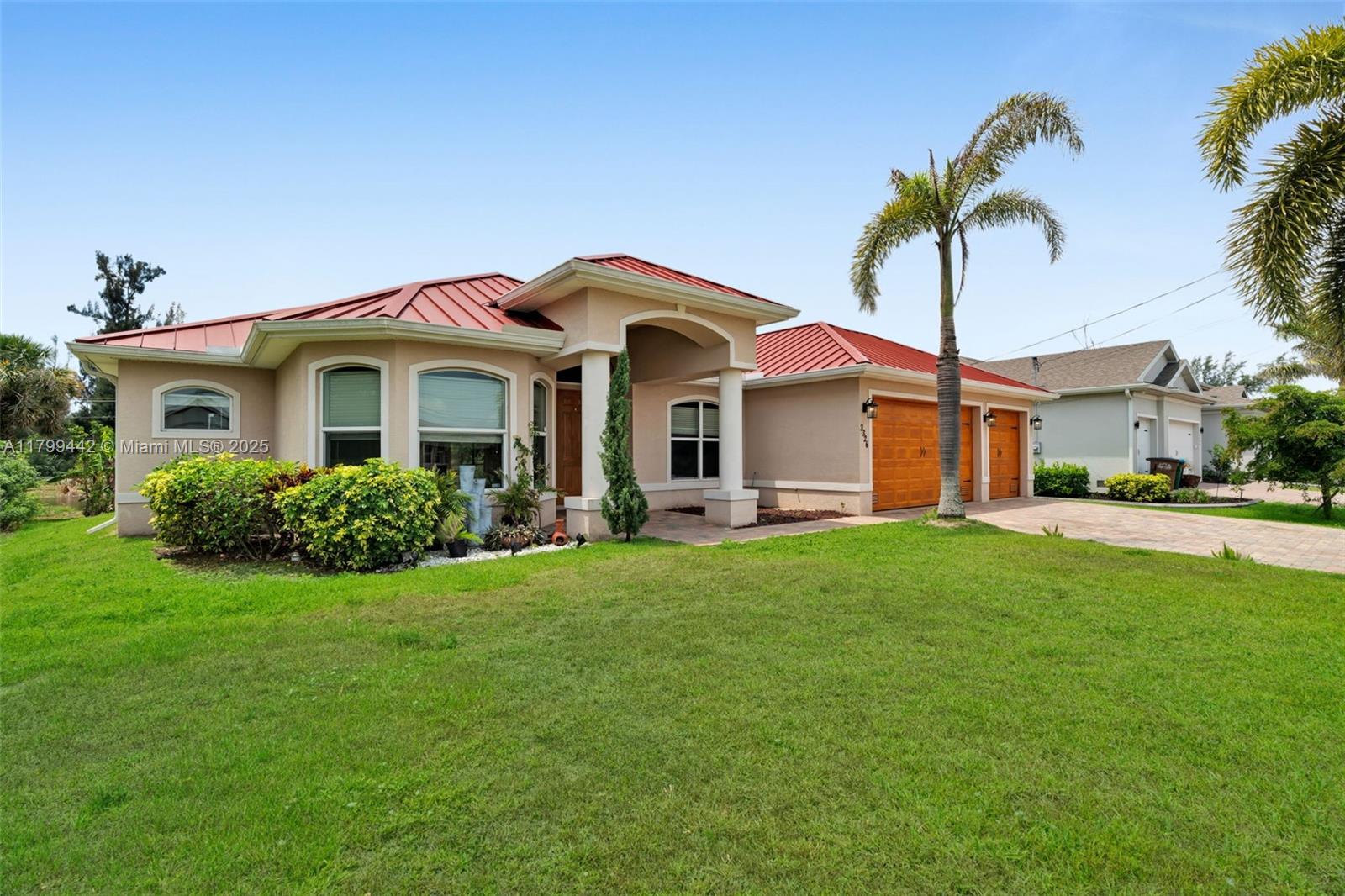 3326 SW 8th St, Cape Coral, Florida image 3