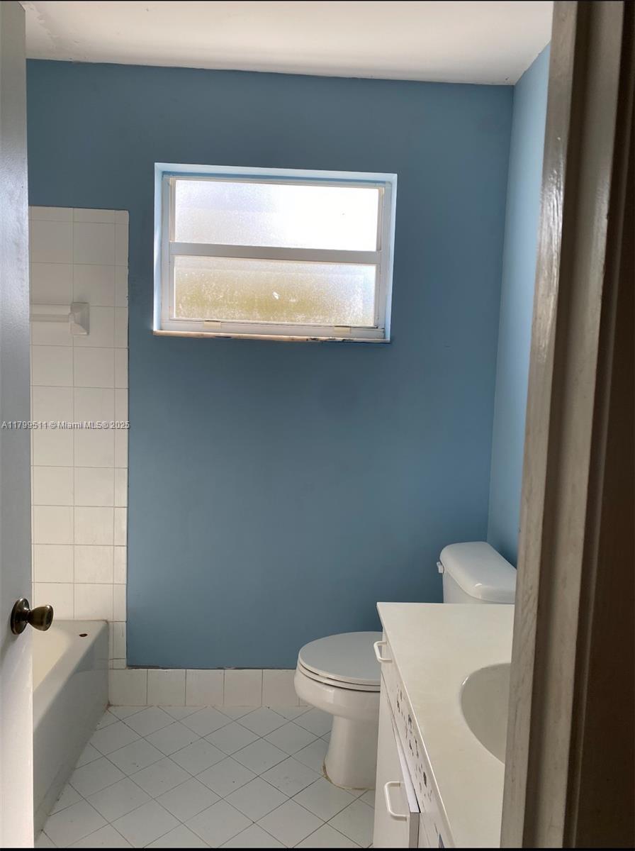 15456 NW 12th Pl, Pembroke Pines, Florida image 11