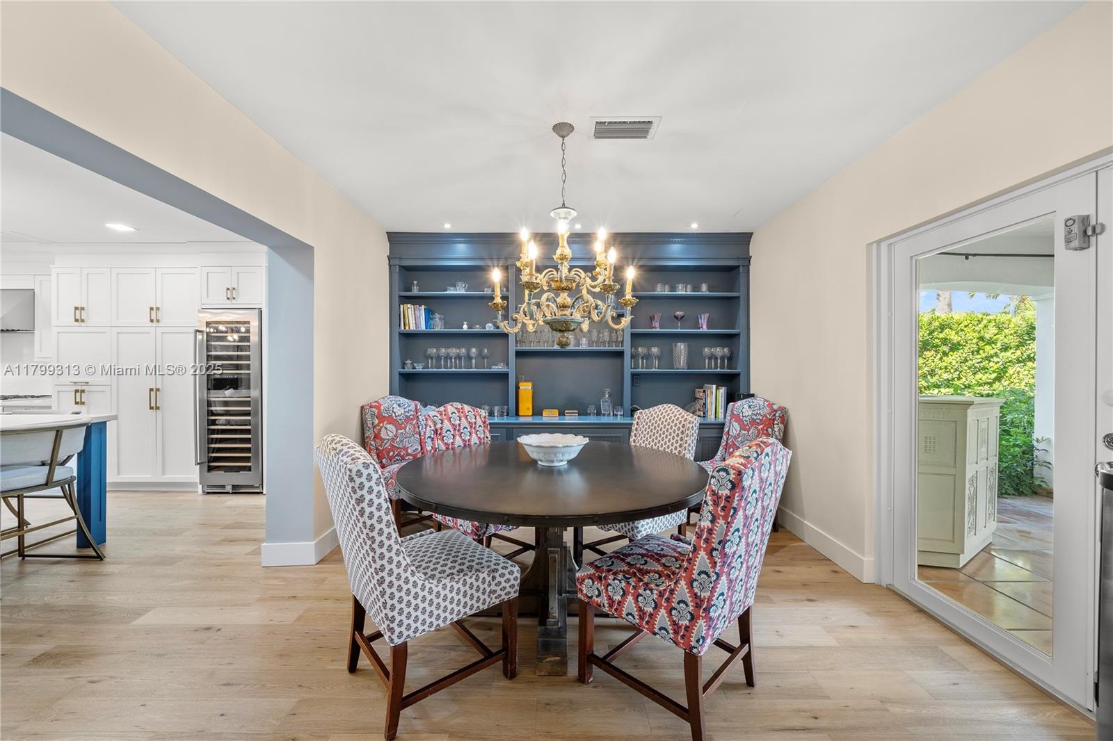 725 Vilabella Ave, Coral Gables, Florida image 17
