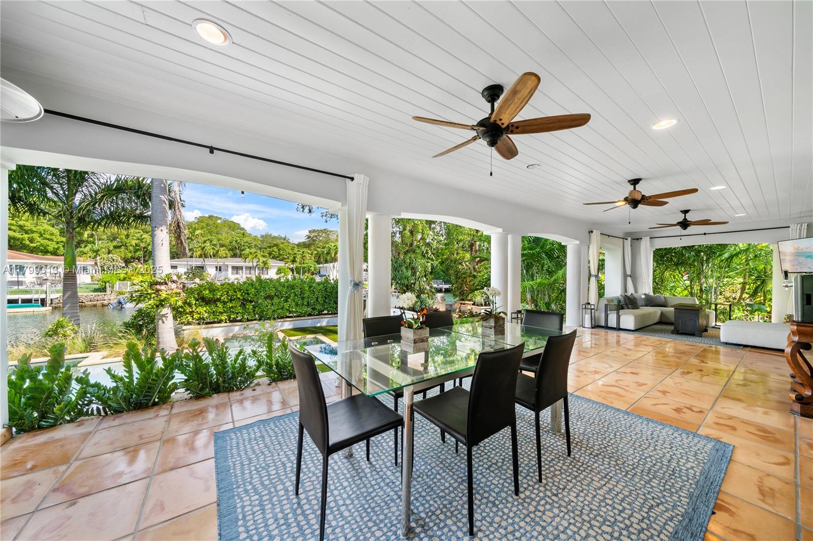 725 Vilabella Ave, Coral Gables, Florida image 34
