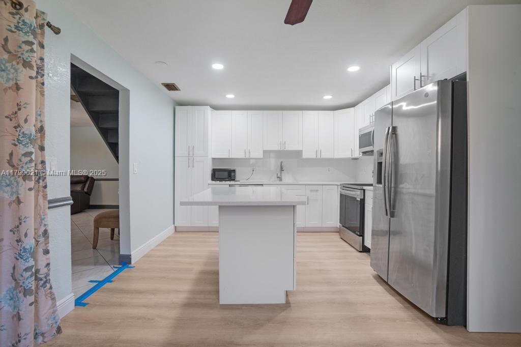 216 San Remo Blvd, North Lauderdale, Florida image 12