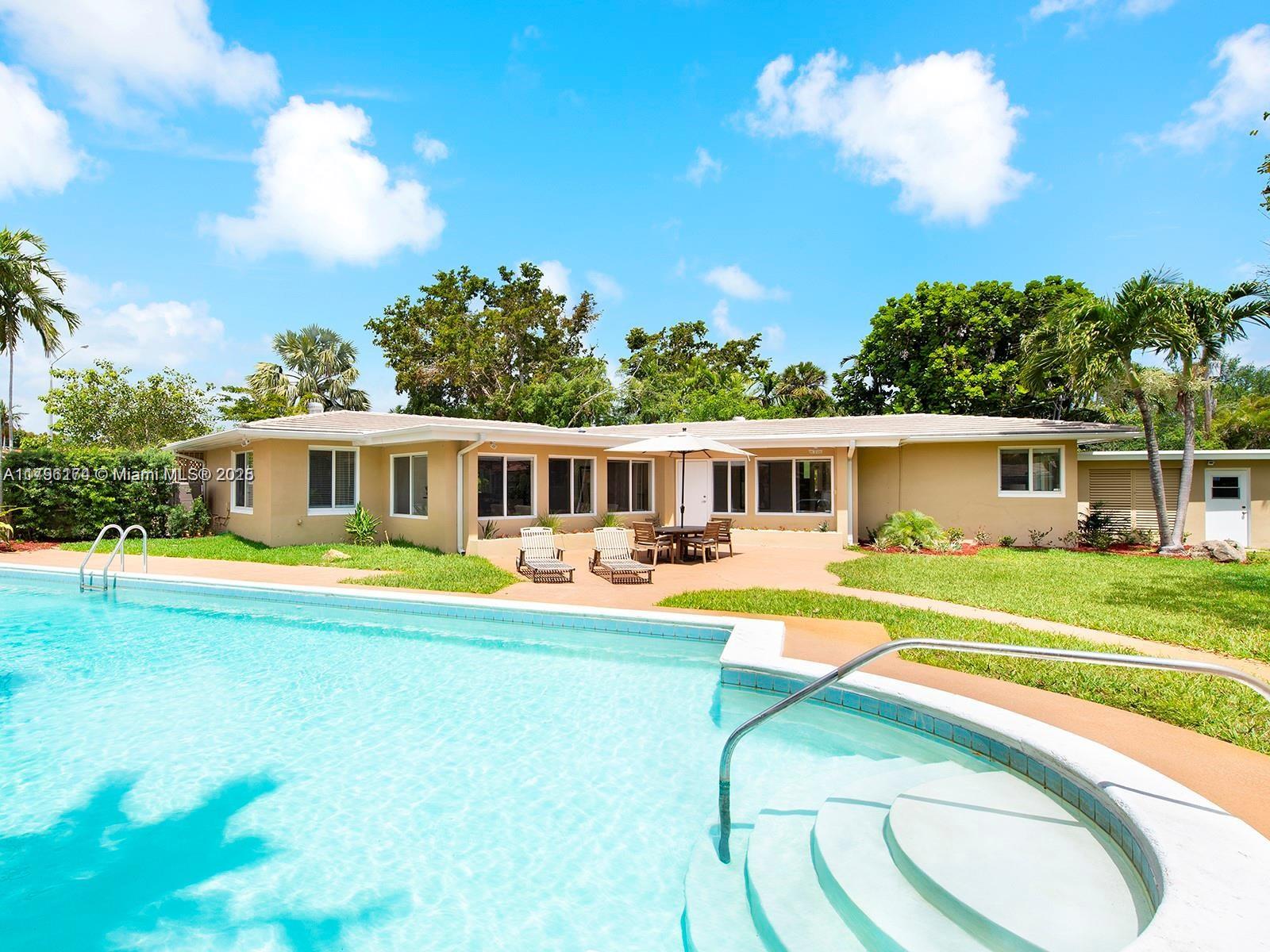 10643 NE 10th Pl, Miami Shores, Florida image 3
