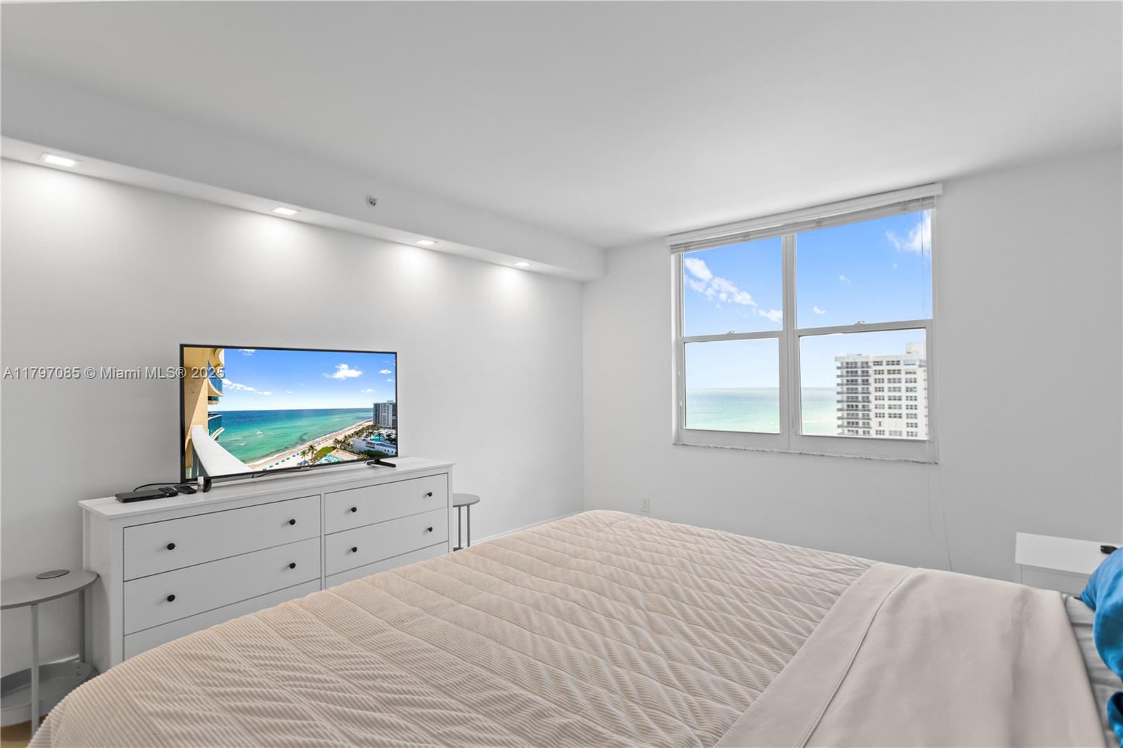 2501 S Ocean Dr #1614, Hollywood, Florida image 13