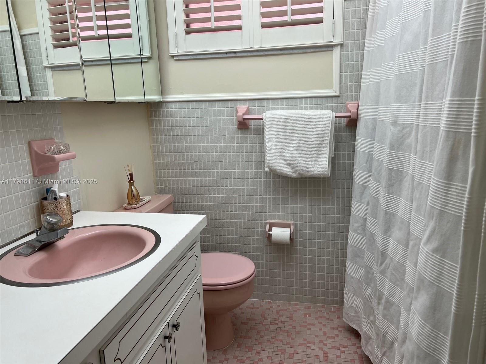 Property photo # 2