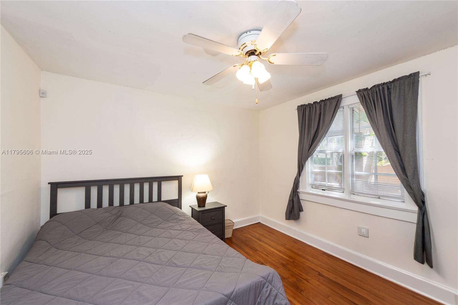 1256 Algeria Ave, Coral Gables, Florida image 11