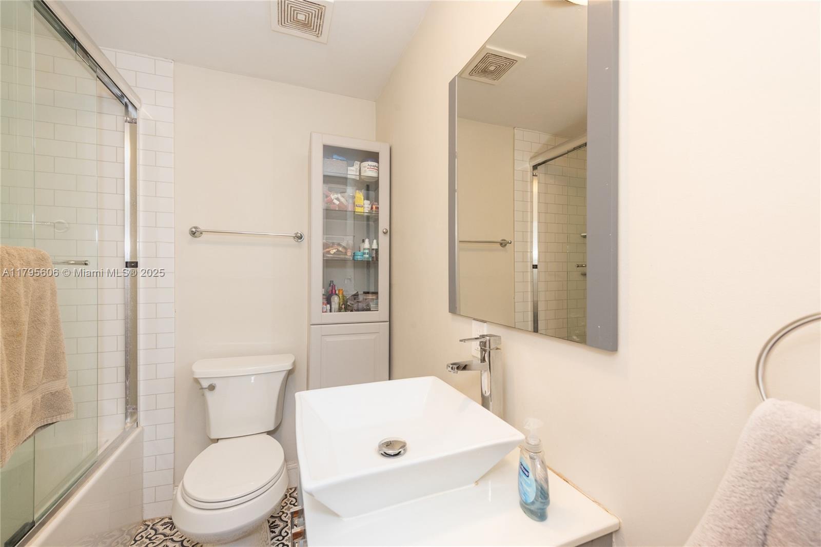 1256 Algeria Ave, Coral Gables, Florida image 20