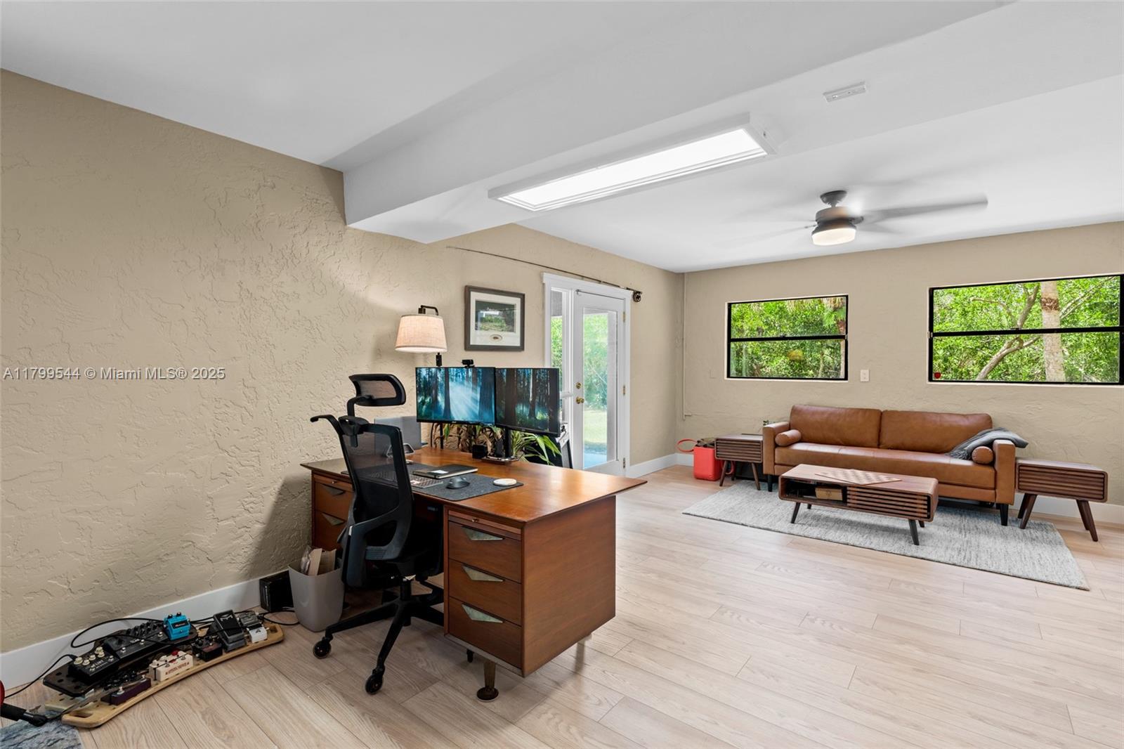 18250 Parkridge Ct, Fort Myers, Florida image 31