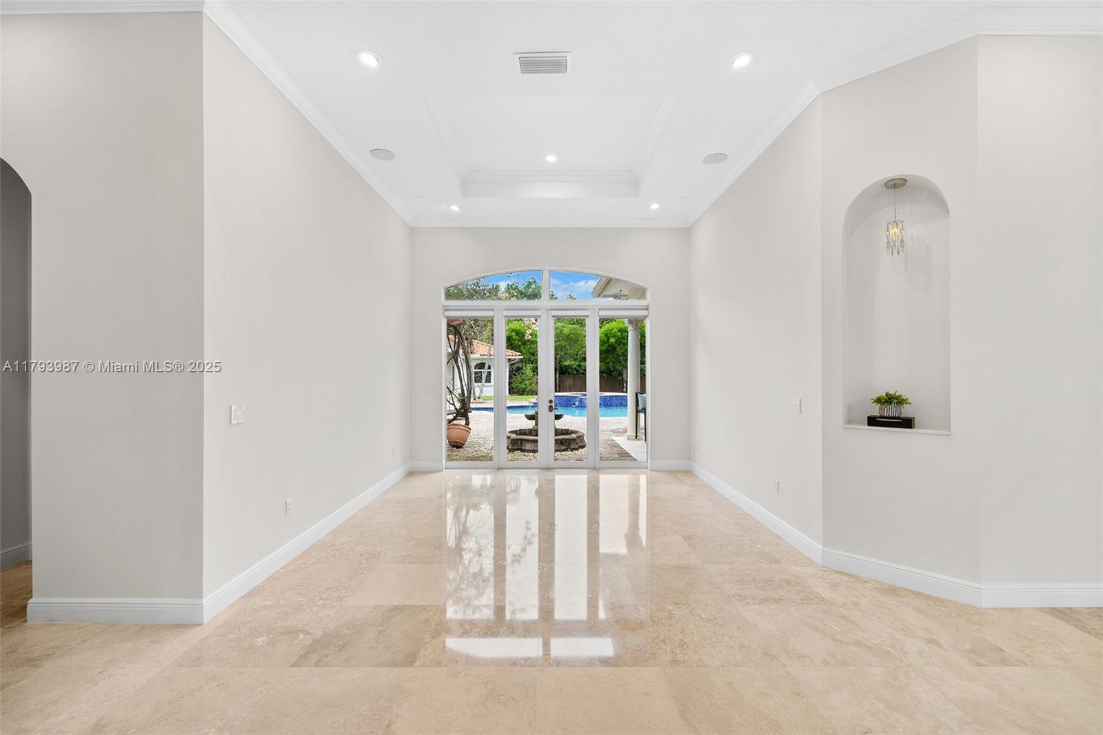 Property photo # 2
