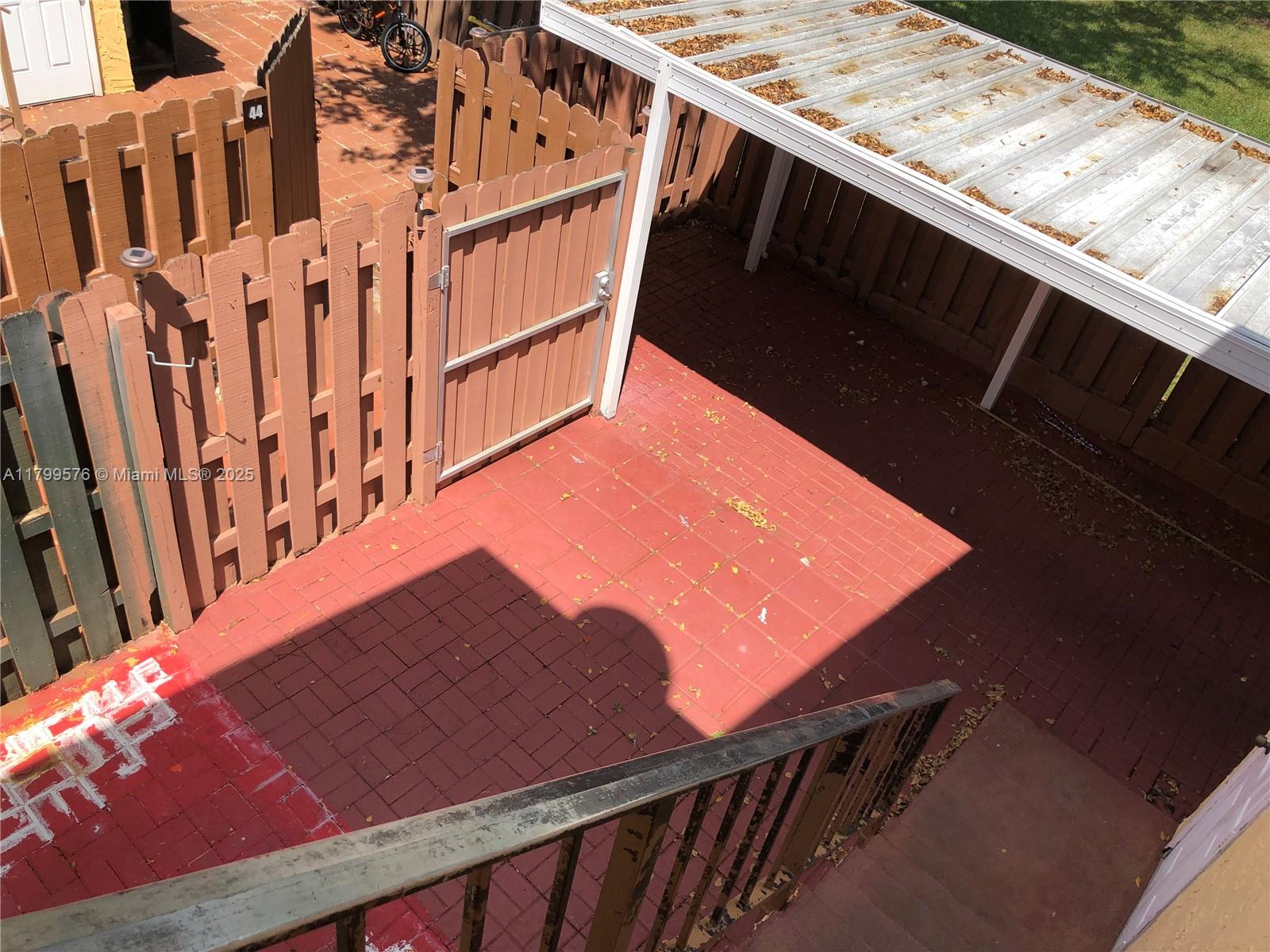 Property photo # 6