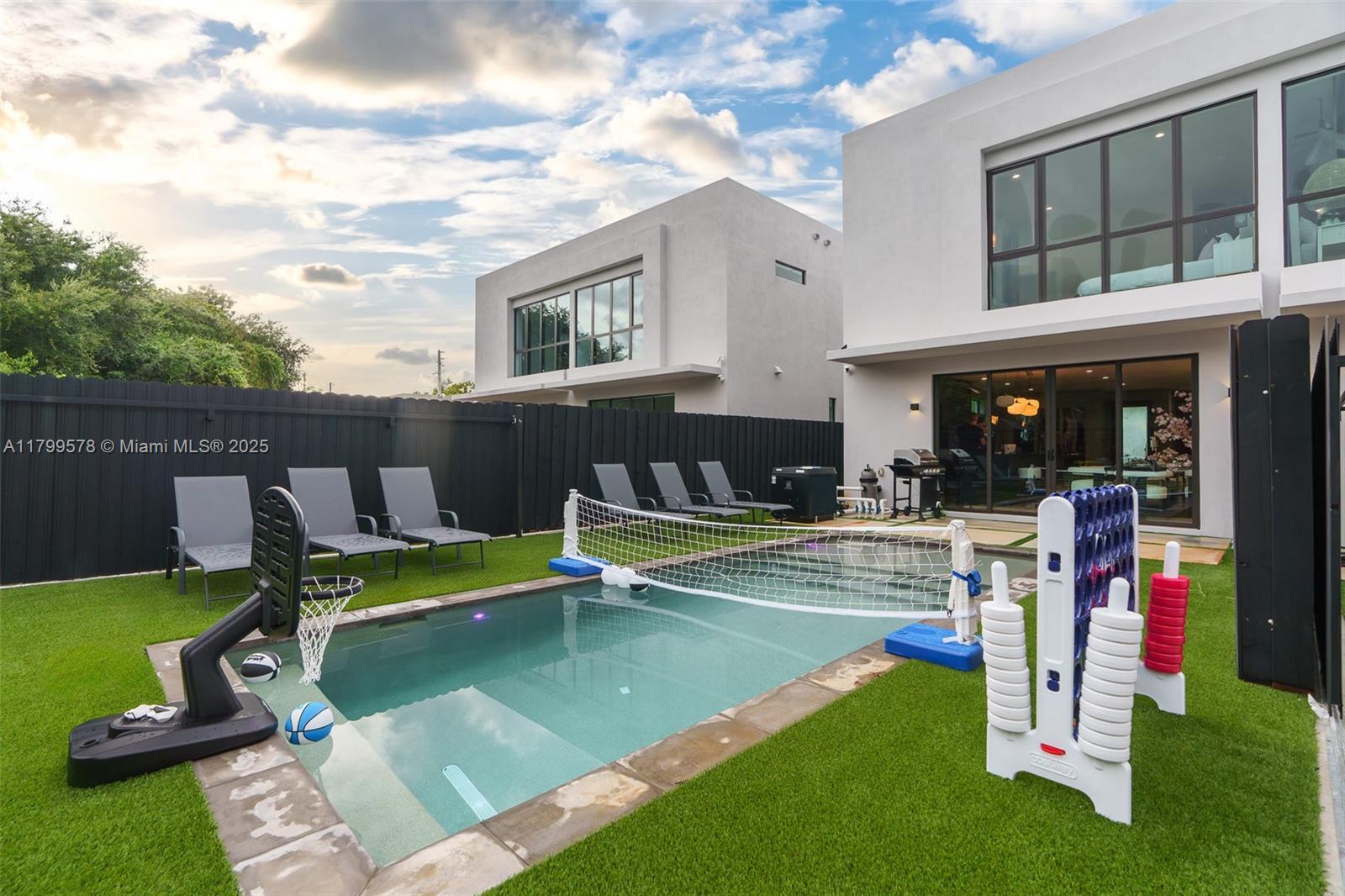 Property photo # 6