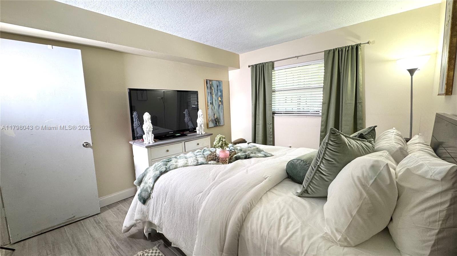 6755 W Broward Blvd #302, Plantation, Florida image 23