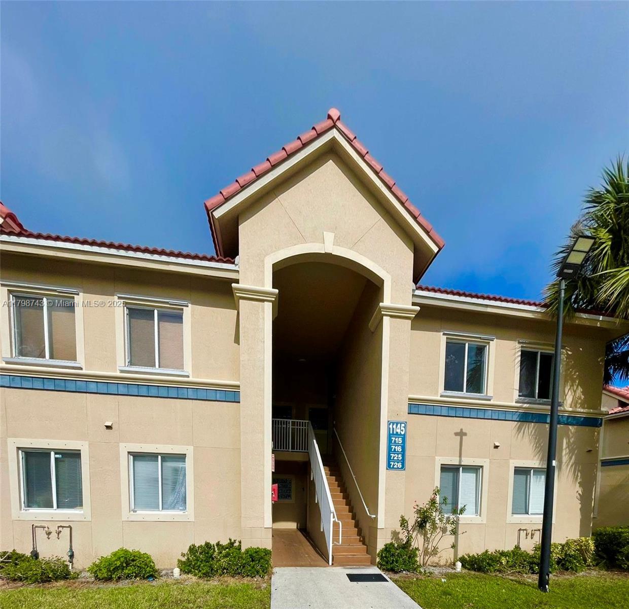 Property photo # 0