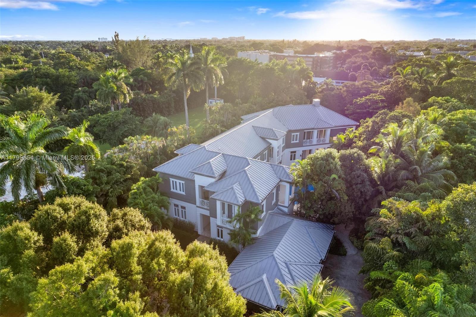 101 Holly Ln, Plantation, Florida image 7