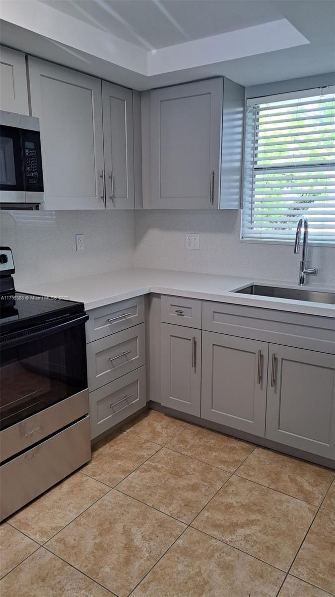 Property photo # 7