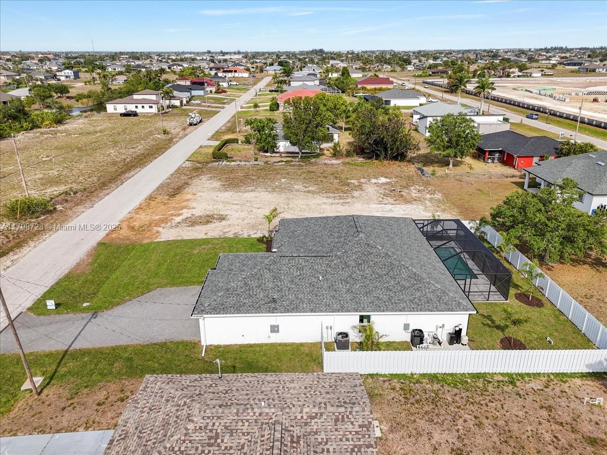 2048 Nw 3rd Ter, Cape Coral, Florida image 35