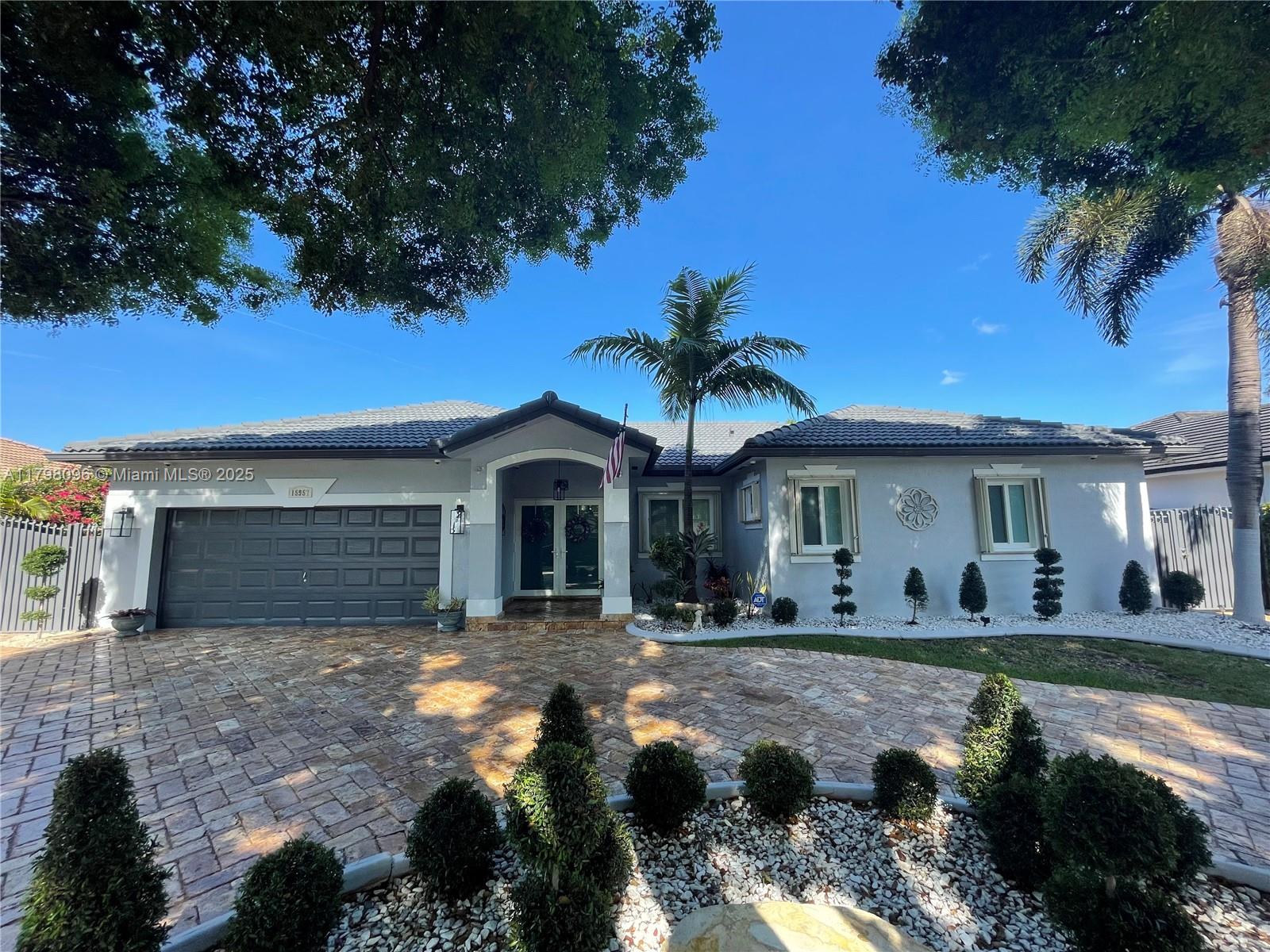 15957 NW 77th Pl, Miami Lakes, Florida image 4