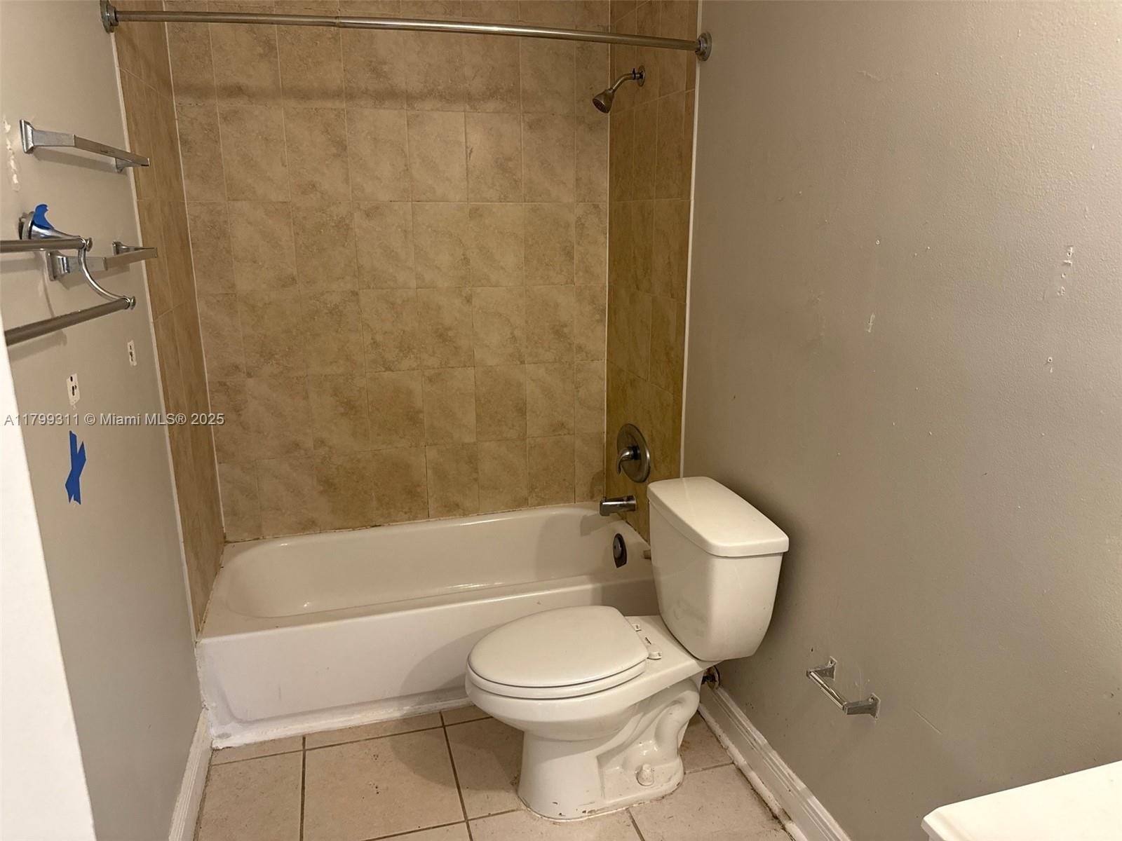 4920 NW 11th St, Lauderhill, Florida image 19