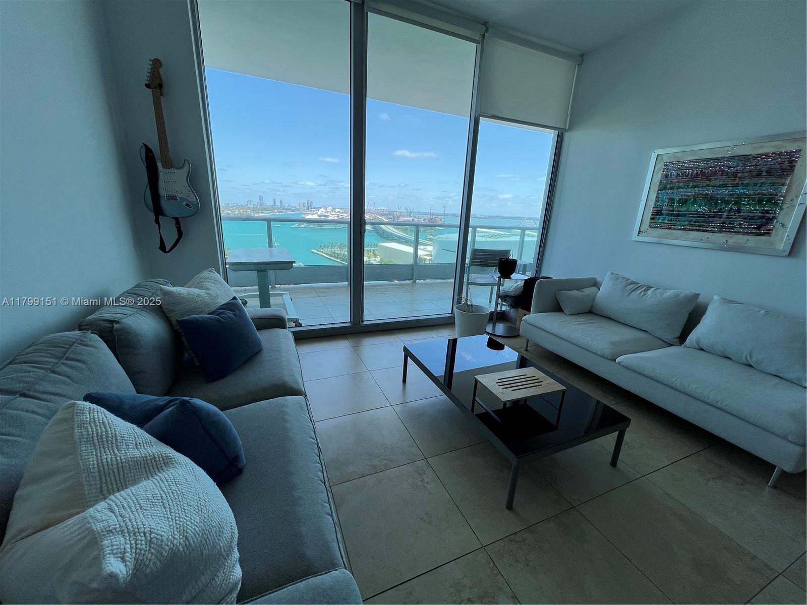 900 Biscayne Blvd #2304, Miami FL 33132