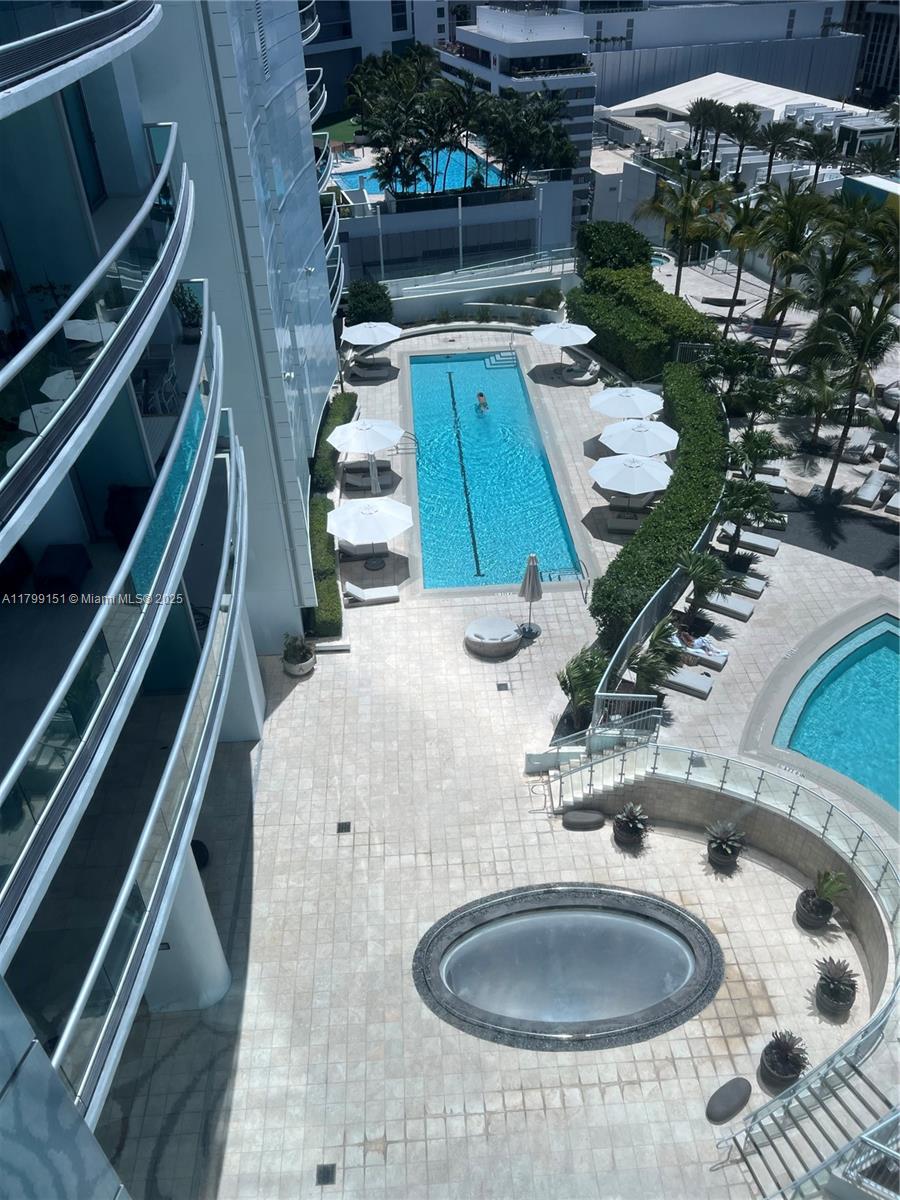 900 Biscayne Blvd #2304, Miami FL 33132