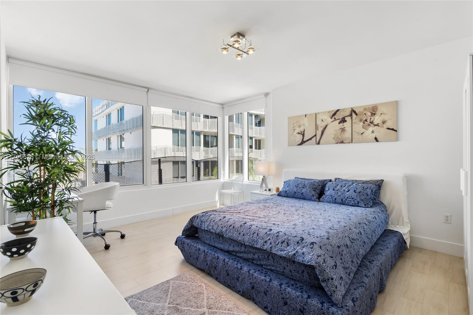 Property photo # 2