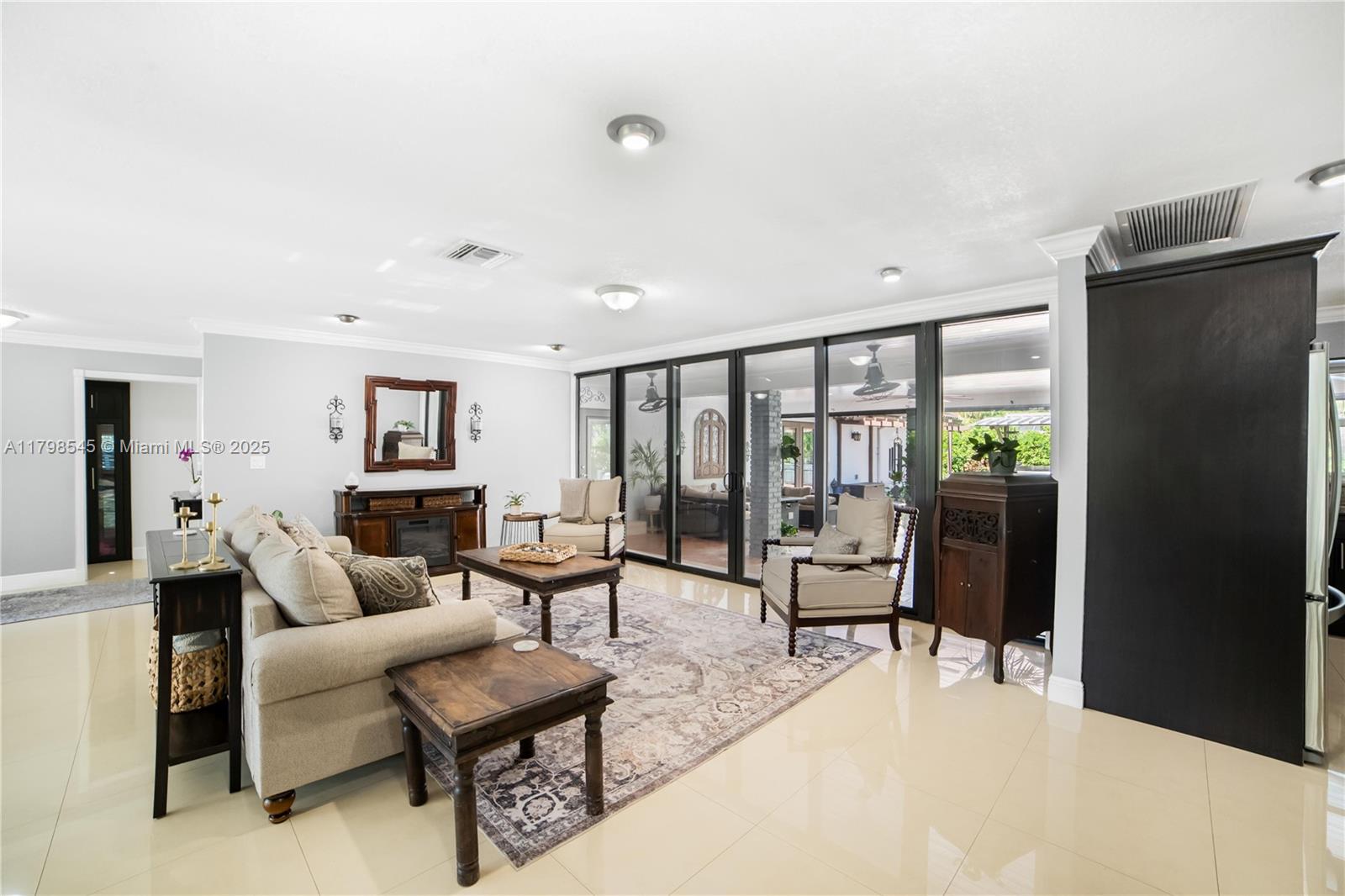 17514 SW 82nd Ct, Palmetto Bay, Florida image 11