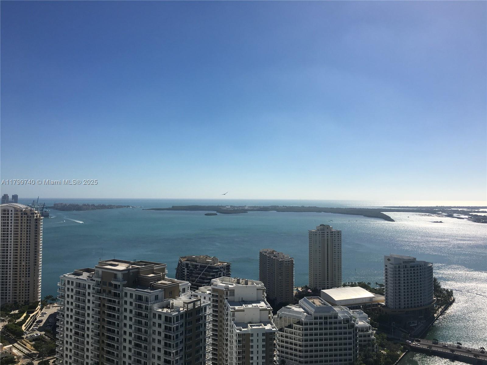 Condo for Rent in Miami, FL