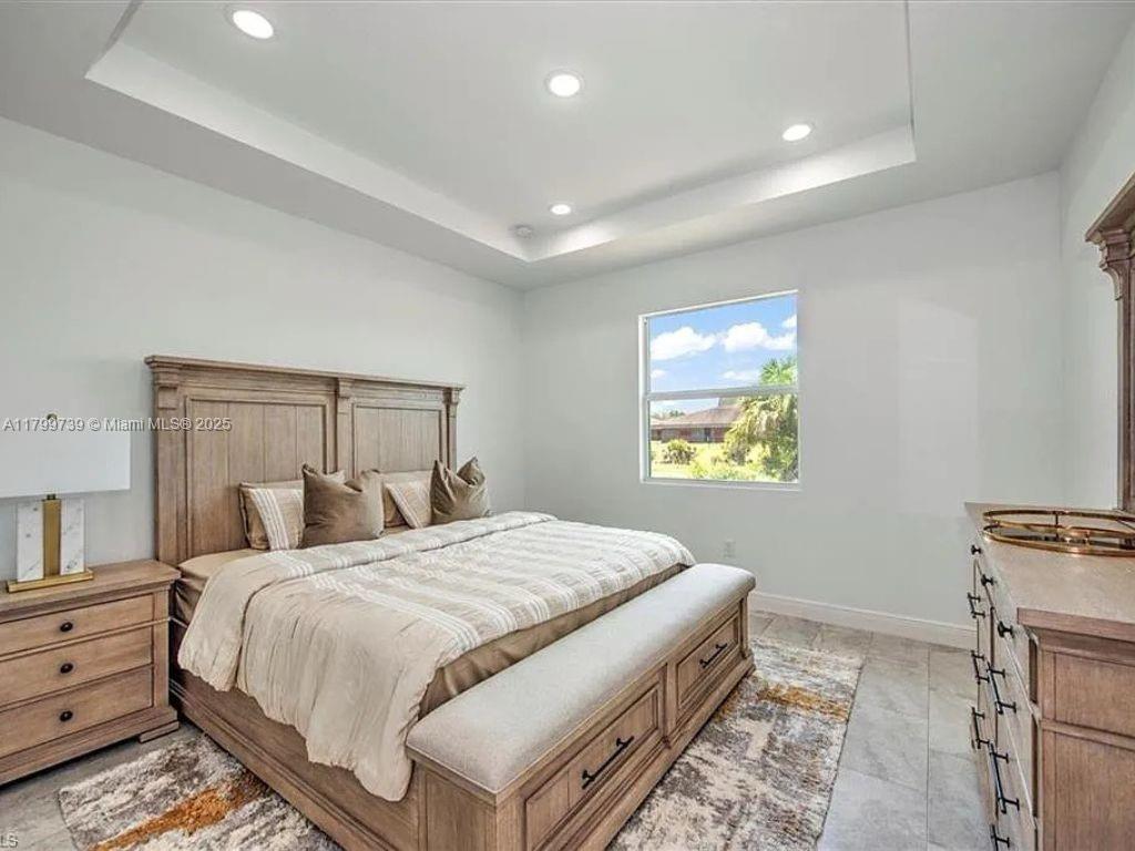 6208 Forest Ct, La Belle, Florida image 7