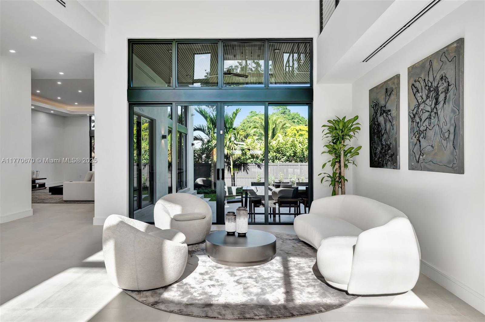 11143 NE 8th Ave, Biscayne Park, Florida image 7