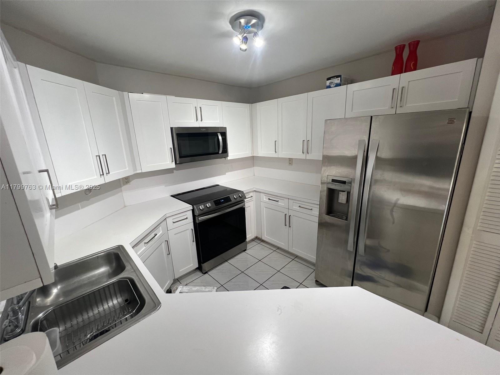 Property photo # 4
