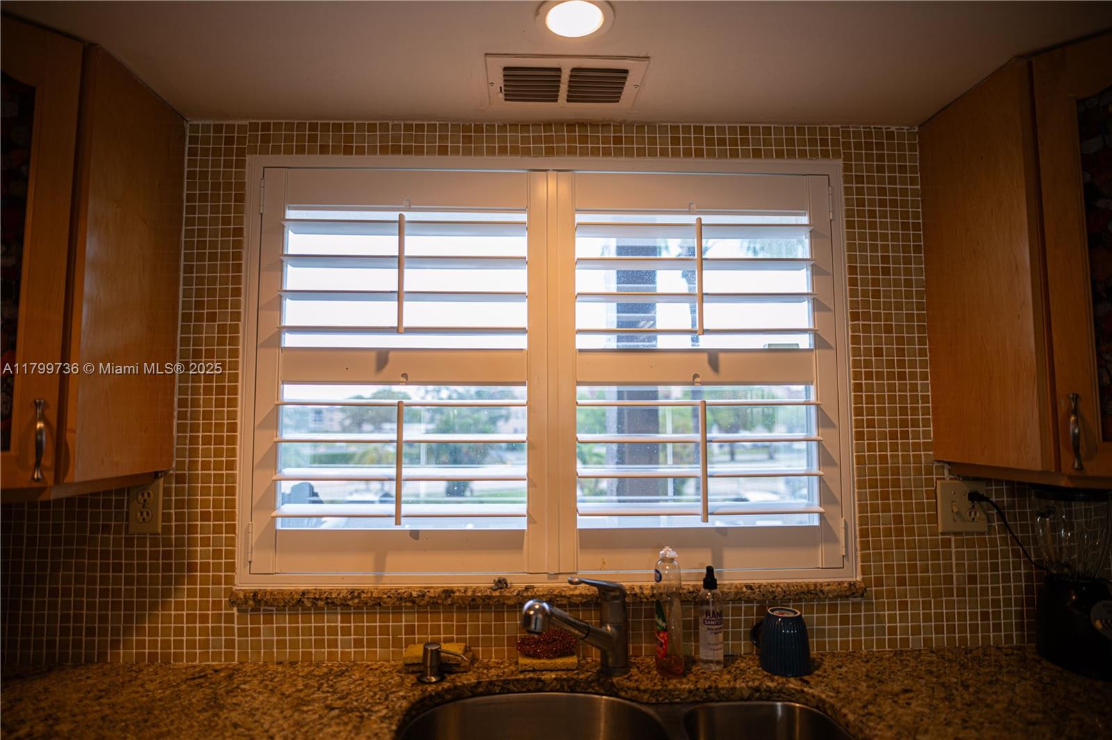 9310 Sunrise Lakes Blvd #205, Sunrise, Florida image 2