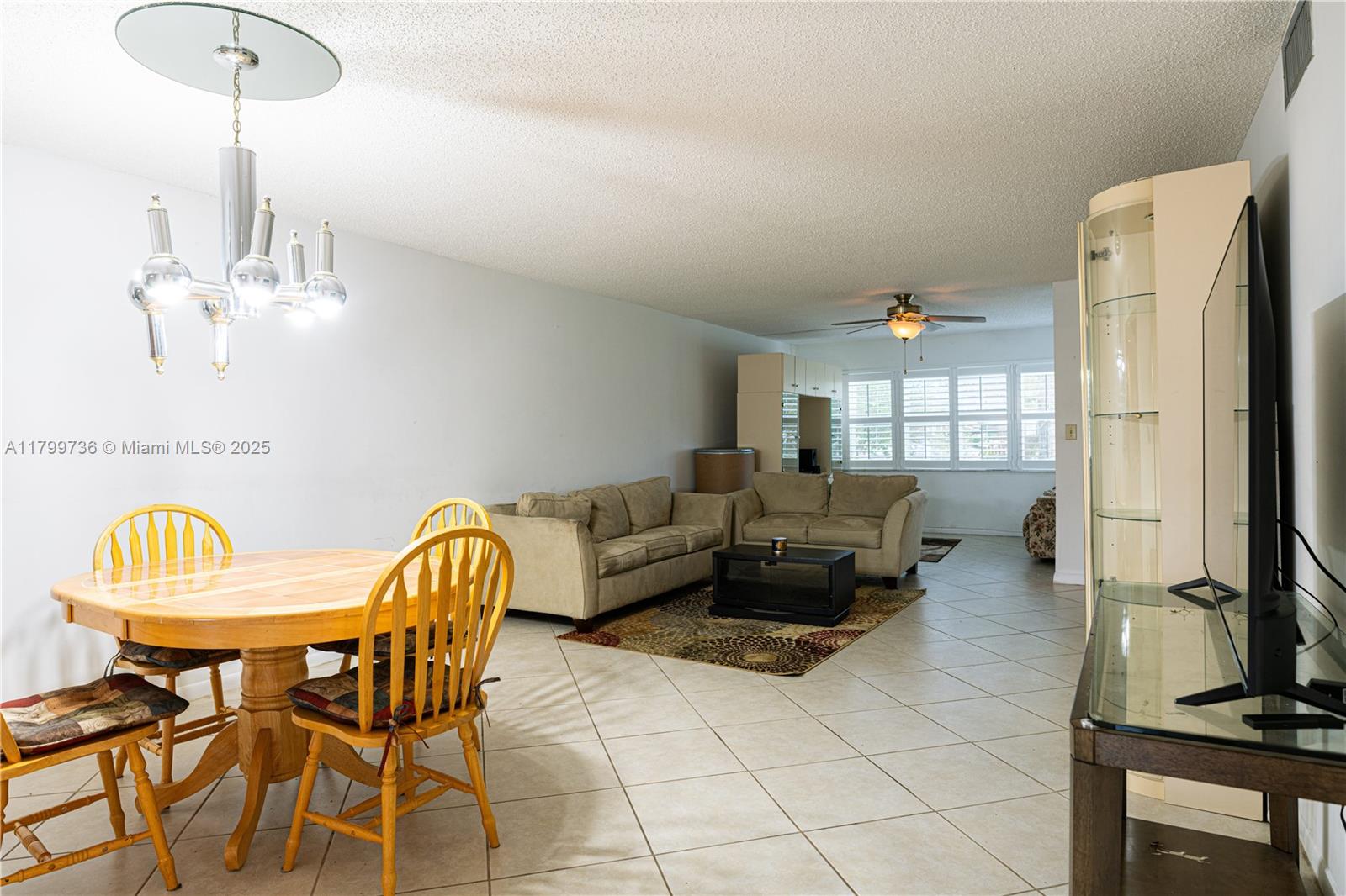 9310 Sunrise Lakes Blvd #205, Sunrise, Florida image 4