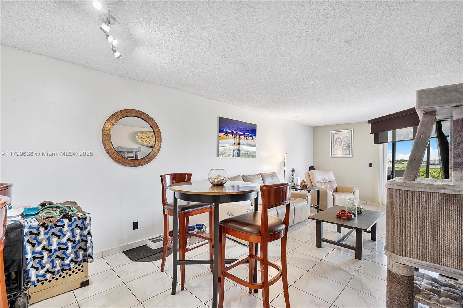 1750 W 46th St #528, Hialeah, Florida image 4