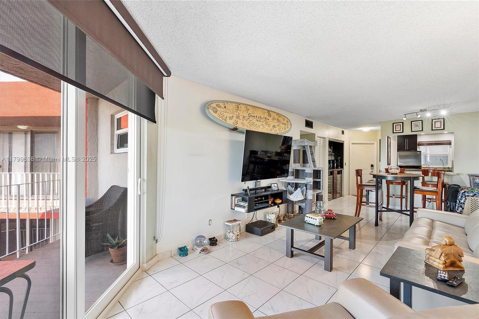 1750 W 46th St #528, Hialeah, Florida image 7