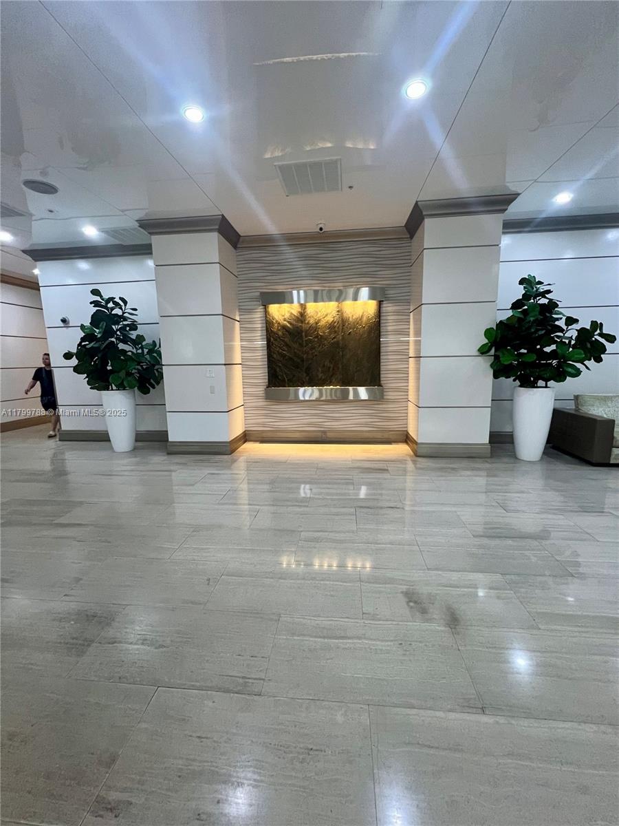 19390 Collins Ave Unit 303, Sunny Isles Beach, Florida 33160