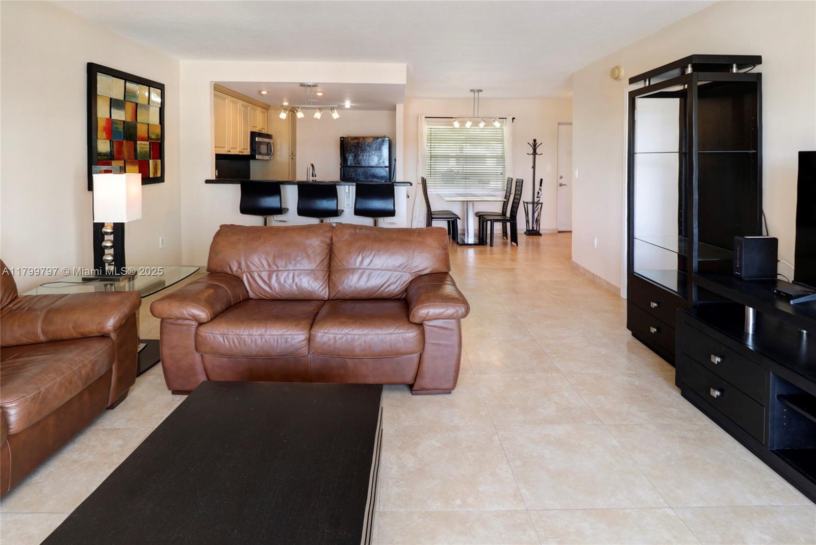 Property photo # 4