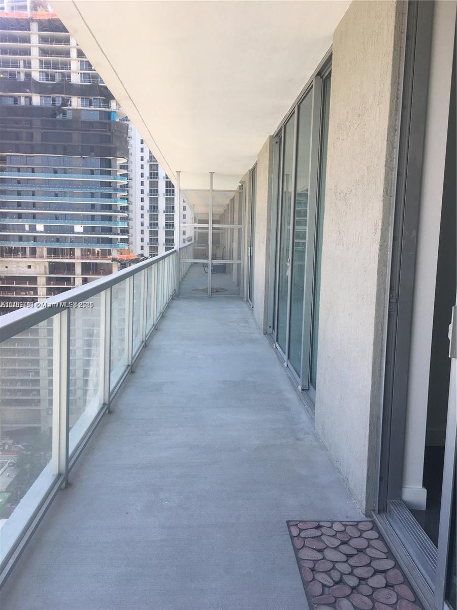 Listing Photo 14