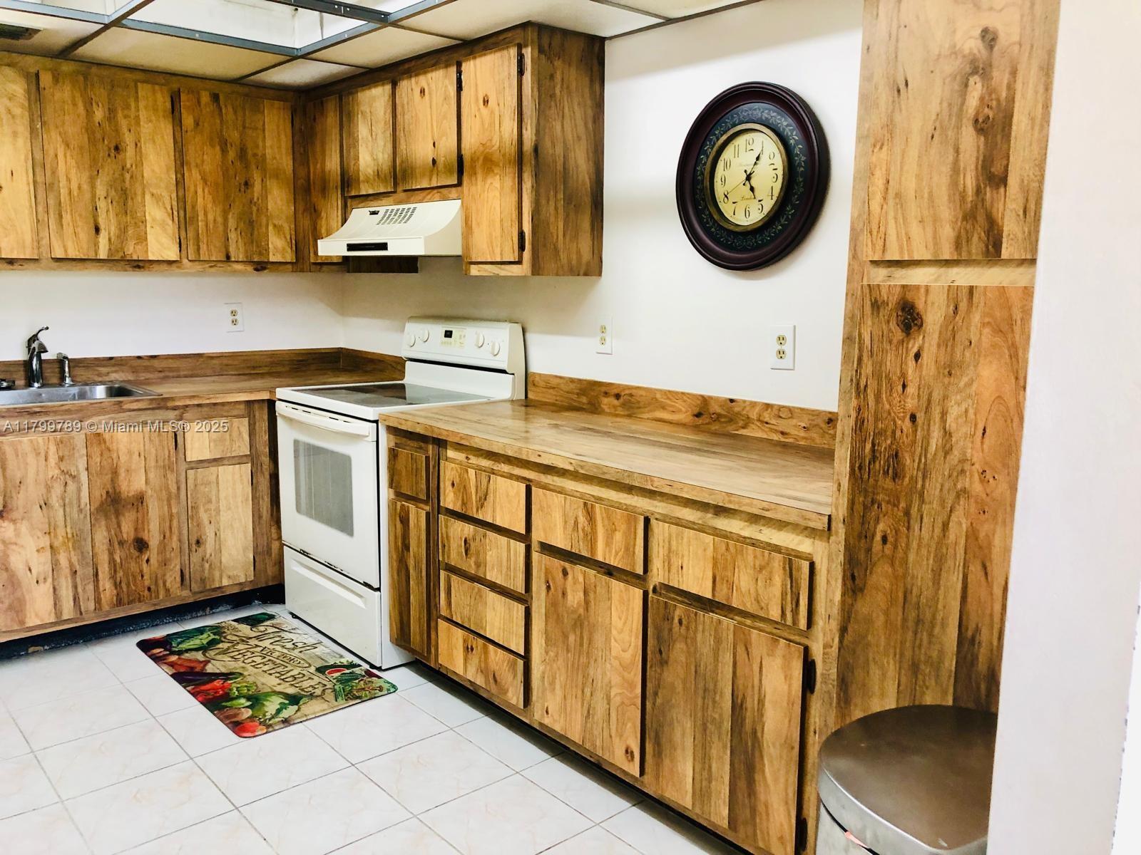 Property photo # 2