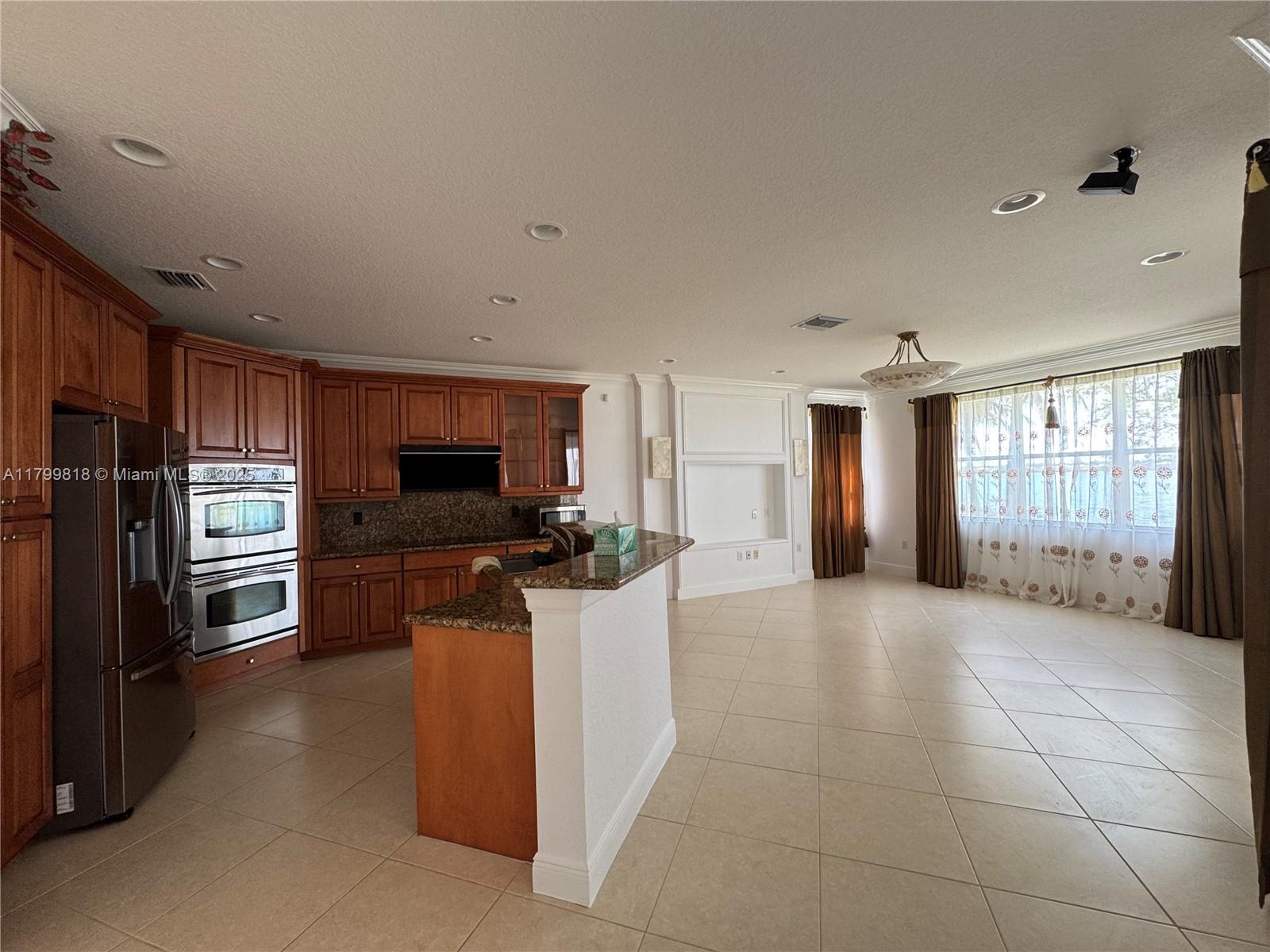 Property photo # 4