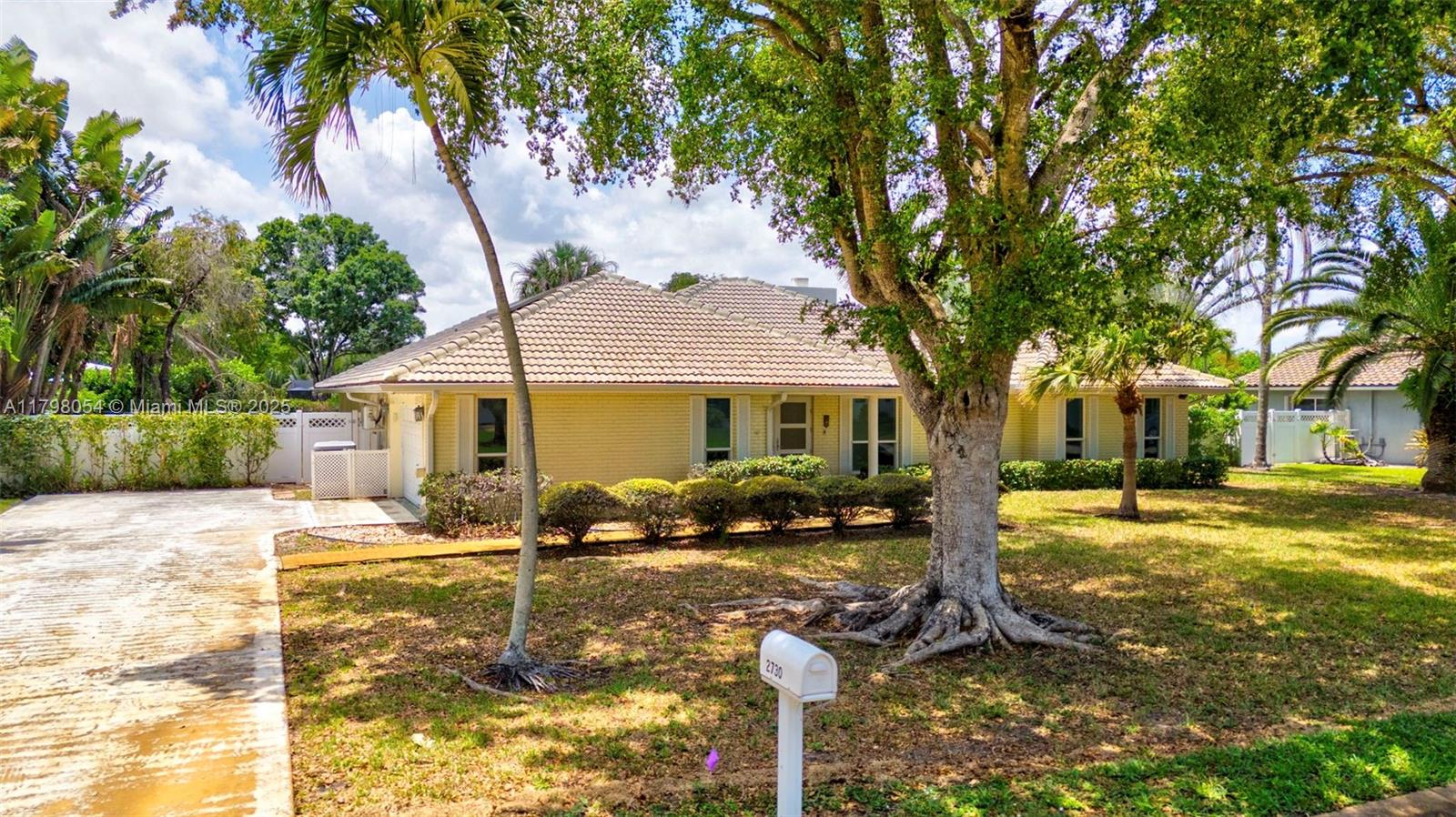 2730 NW 105th Ter, Coral Springs, Florida image 46