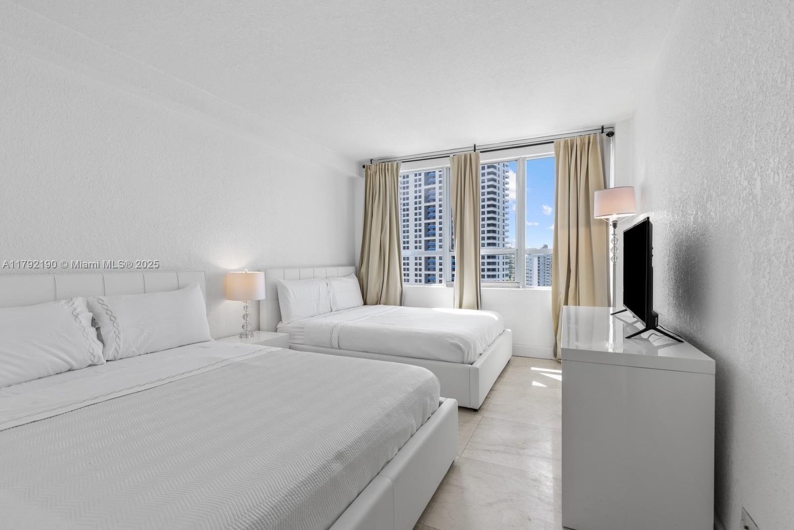 1500 Bay Rd #1528S, Miami Beach, Florida image 8