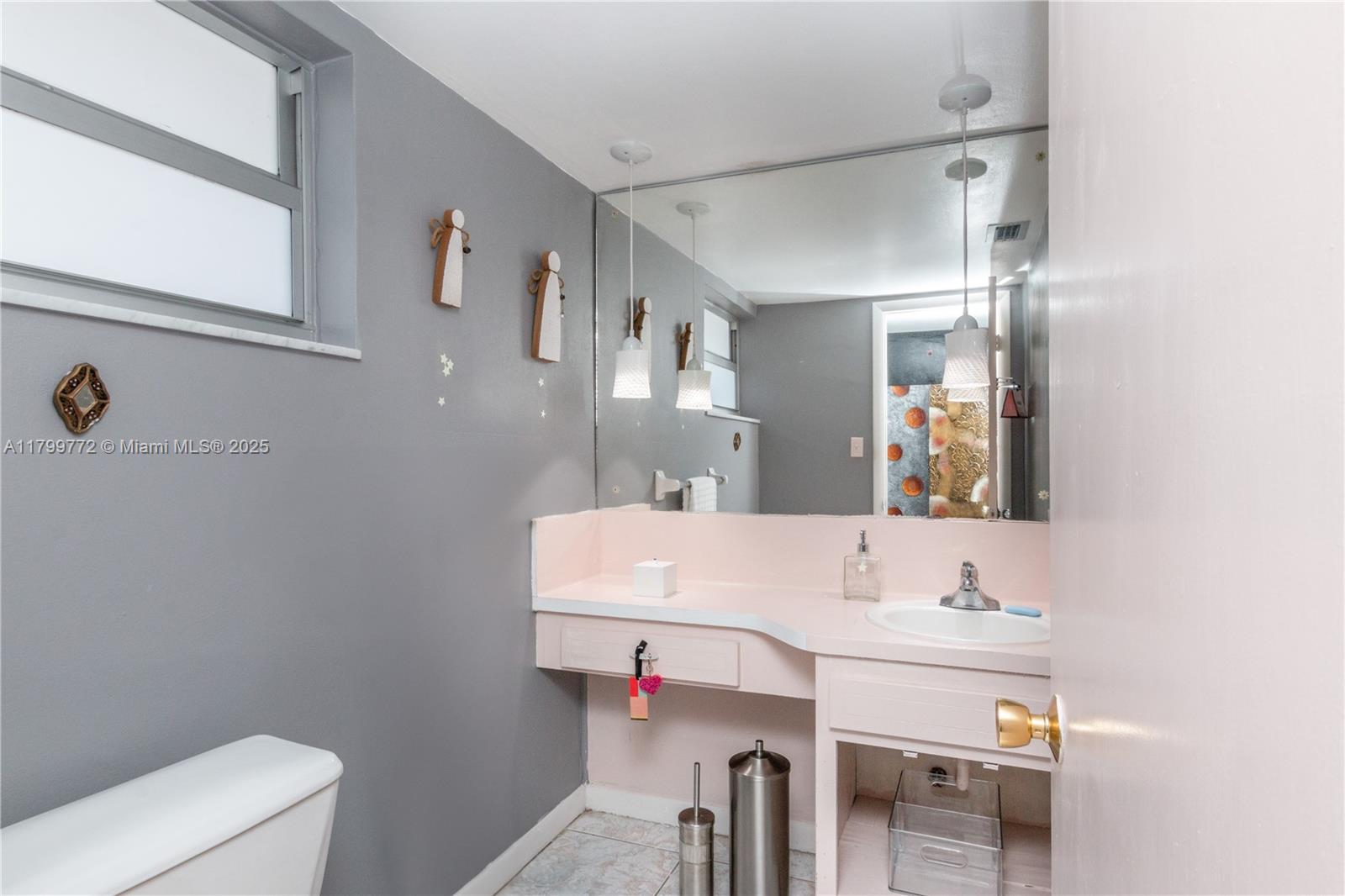 18555 NE 14th Ave #612, Miami, Florida image 10