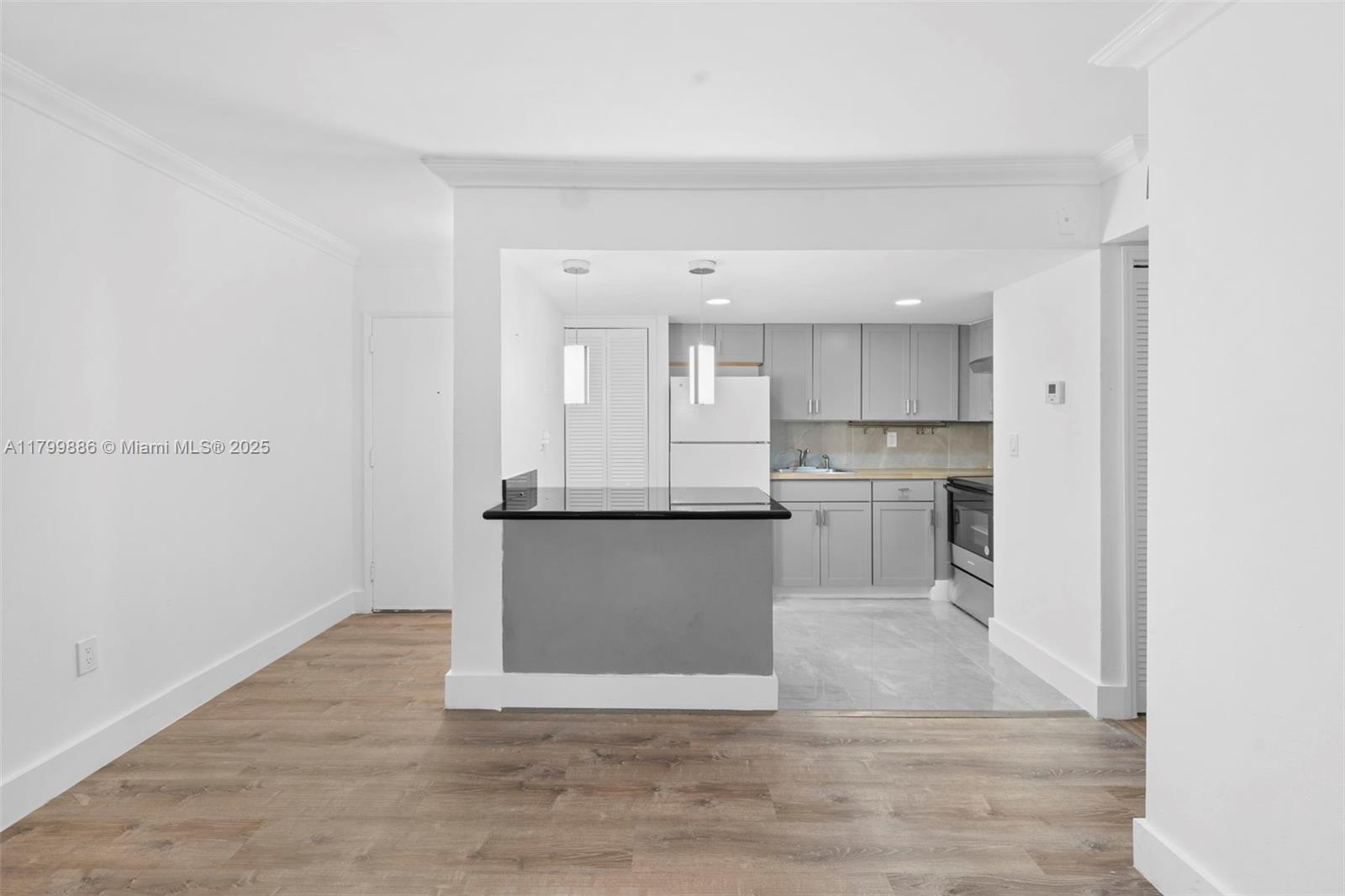 Property photo # 2
